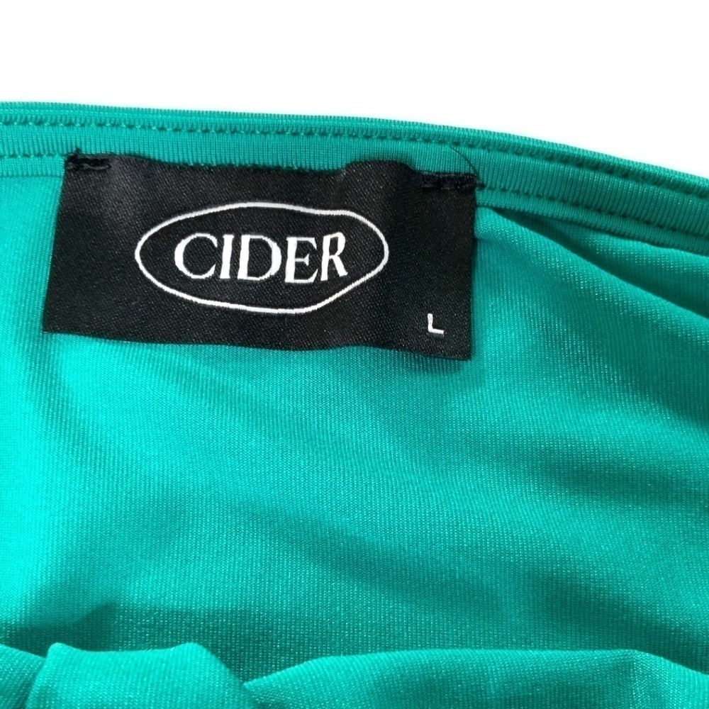 Cider Teal Long Sleeve Crop Top​​​ - Picture 3 of 5